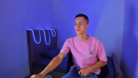 Matias online show from 07-21-26, 03:47