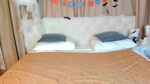 Matilda  GTM3TuWeThFrSa 0300am-1000am online show from 11-03-25, 05:03