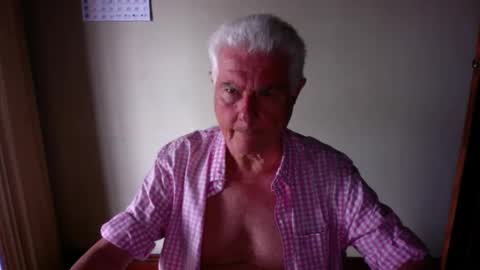 Snapshot of matlik chatting on 09-25-25, 08:23 matlik online show from 09-25-25, 08:23