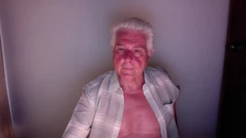 Snapshot of matlik chatting on 03-26-26, 10:37 matlik online show from 03-26-26, 10:37