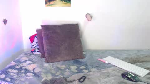 Snapshot of matraves chatting on 10-02-25, 11:17 matraves online show from 10-02-25, 11:17