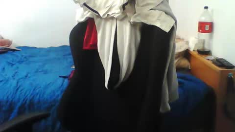 Snapshot of matrixmad chatting on 11-08-25, 02:01 matrixmad online show from 11-08-25, 02:01