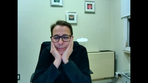 Snapshot of matrixmad chatting on 11-10-25, 06:07 matrixmad online show from 11-10-25, 06:07