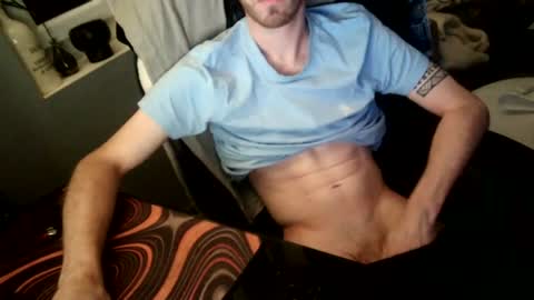 Snapshot of matt1q237916 chatting on 07-19-26, 02:15 matt1q237916 online show from 07-19-26, 02:15