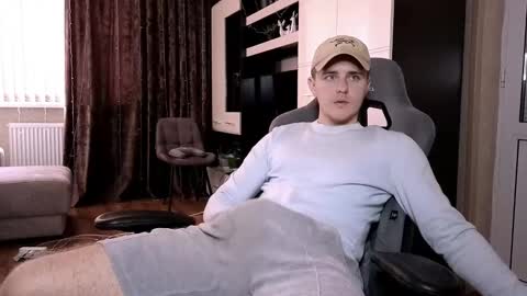 Matt online show from 02-13-25, 10:23