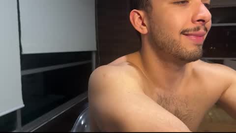 Snapshot of matt_artim chatting on 02-17-25, 01:47 The Matt Leon online show from 02-17-25, 01:47