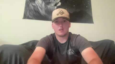 Snapshot of mattdawg13 chatting on 09-29-25, 04:17 MattDawg13 online show from 09-29-25, 04:17