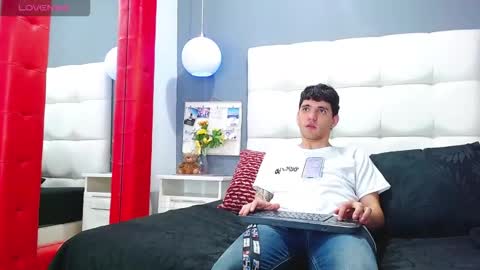 Snapshot of matteo12_ chatting on 10-30-25, 03:08 ---Matteo--- online show from 10-30-25, 03:08