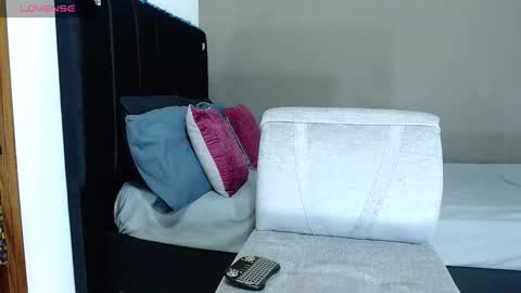 Snapshot of matteo12_ chatting on 01-16-26, 08:46 ---Matteo--- online show from 01-16-26, 08:46