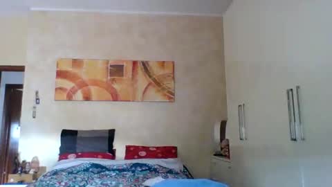 Snapshot of matteushh87 chatting on 11-19-25, 11:10 matteushh87 online show from 11-19-25, 11:10