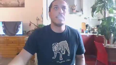 Snapshot of matteushh87 chatting on 12-18-25, 09:59 matteushh87 online show from 12-18-25, 09:59