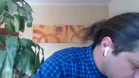 Snapshot of matteushh87 chatting on 03-28-26, 10:48 matteushh87 online show from 03-28-26, 10:48