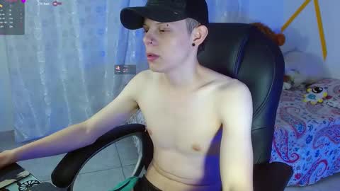 Snapshot of matthewboy_ chatting on 12-11-24, 07:09 MatthewBoy online show from 12-11-24, 07:09