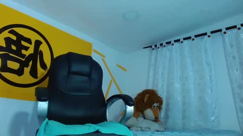 Snapshot of matthewboy_ chatting on 02-22-25, 01:24 MatthewBoy online show from 02-22-25, 01:24