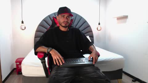 Snapshot of matthewcullenn chatting on 01-14-26, 02:06 Matthew online show from 01-14-26, 02:06