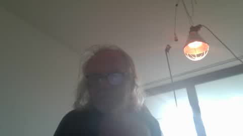 Matthias online show from 10-17-25, 07:55
