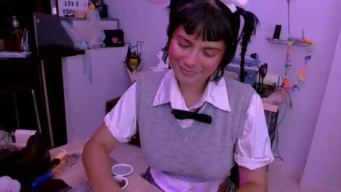 mattilda_18 online show from 10-17-25, 09:17