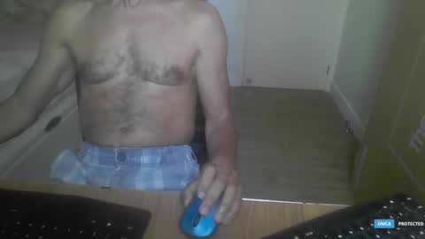 Snapshot of mattrudi chatting on 10-17-25, 02:19 Matt R. online show from 10-17-25, 02:19