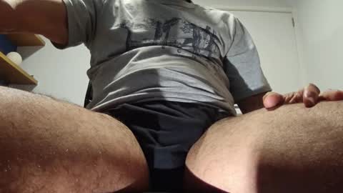 Snapshot of mattrudi chatting on 12-18-25, 01:33 Matt R. online show from 12-18-25, 01:33