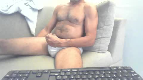 Matt R. online show from 05-07-26, 04:18