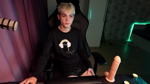 Matty  Aiden online show from 01-18-25, 06:32