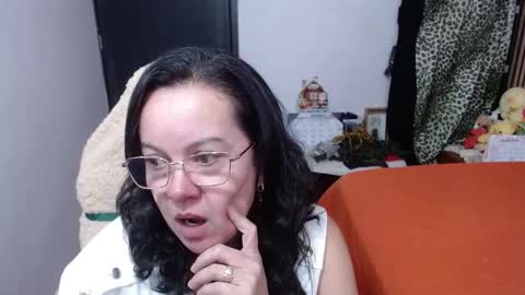 Sonia online show from 11-25-25, 09:37