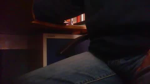 Snapshot of maturedaddi chatting on 10-05-25, 03:32 Maturedaddi online show from 10-05-25, 03:32