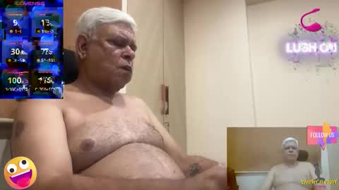 Snapshot of maturedman_44 chatting on 06-04-26, 11:49 DEV online show from 06-04-26, 11:49
