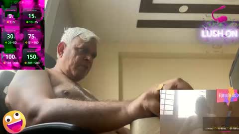 Snapshot of maturedman_44 chatting on 06-07-26, 12:48 DEV online show from 06-07-26, 12:48