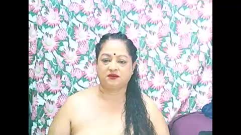 Snapshot of matureindian654u chatting on 06-27-26, 06:57 matureindian654u online show from 06-27-26, 06:57