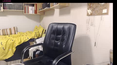 Snapshot of maturekate chatting on 12-29-24, 10:01 maturekate online show from 12-29-24, 10:01