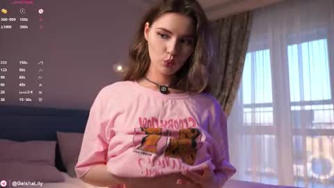 Lily online show from 08-02-26, 04:27