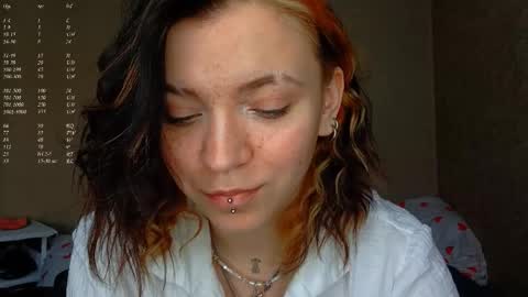 Mia online show from 03-14-26, 02:55