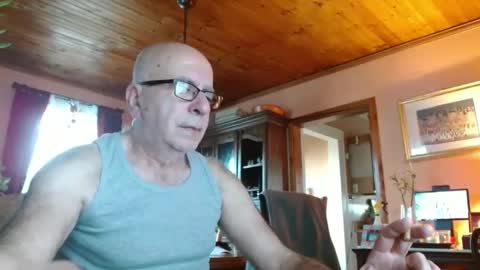 Maurice online show from 02-19-25, 12:55