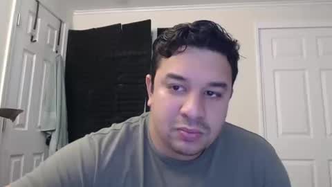 Snapshot of mauro656 chatting on 10-14-25, 05:58 mauro656 online show from 10-14-25, 05:58