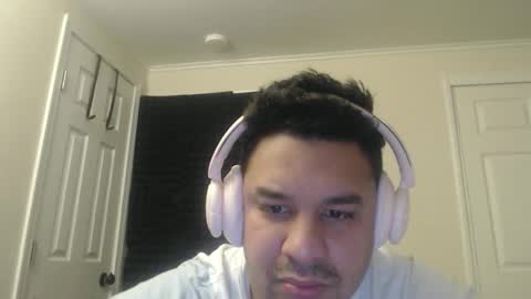 Snapshot of mauro656 chatting on 11-17-25, 06:52 mauro656 online show from 11-17-25, 06:52