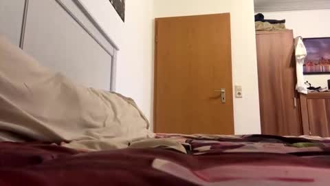 Snapshot of mauzi19965 chatting on 03-15-26, 09:26 mauzi19965 online show from 03-15-26, 09:26