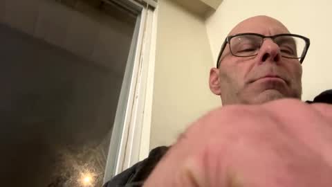 Snapshot of maverick7000 chatting on 01-05-25, 02:27 maverick7000 online show from 01-05-25, 02:27