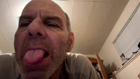 Snapshot of maverick7000 chatting on 02-19-25, 11:06 maverick7000 online show from 02-19-25, 11:06