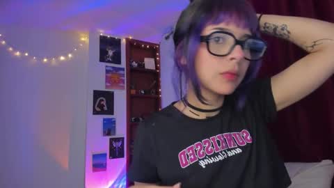 Snapshot of mavimist_ chatting on 03-08-26, 12:41 mavimist_ online show from 03-08-26, 12:41