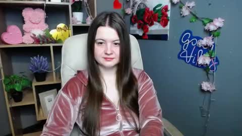 MavkaCute online show from 05-25-26, 06:25