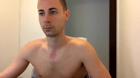 Snapshot of max681334 chatting on 02-21-25, 02:27 max681334 online show from 02-21-25, 02:27