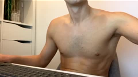 Snapshot of max681334 chatting on 12-19-25, 01:29 max681334 online show from 12-19-25, 01:29