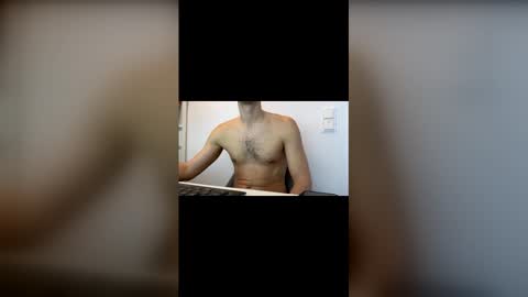 Snapshot of max681334 chatting on 02-13-26, 09:27 max681334 online show from 02-13-26, 09:27