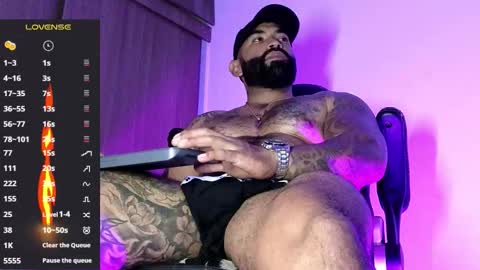 max__prada online show from 11-25-25, 02:44