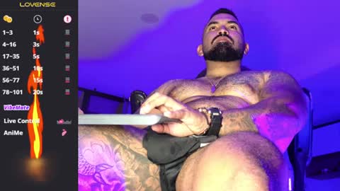 max__prada online show from 06-12-26, 02:10