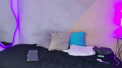 Snapshot of max_cumpower72 chatting on 09-28-25, 08:47 max_cumpower72 online show from 09-28-25, 08:47