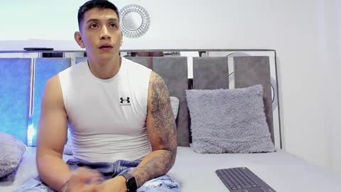 Max online show from 10-30-25, 11:22