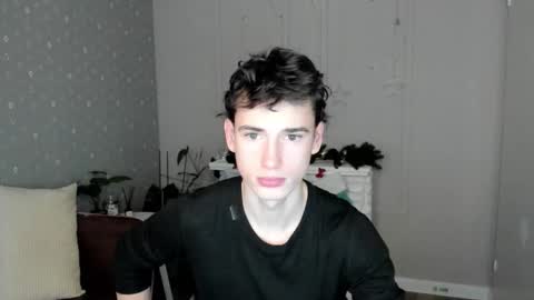 Max online show from 01-07-26, 07:55