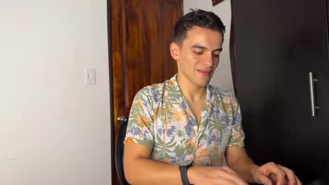 Max Lancaster online show from 12-07-24, 02:09